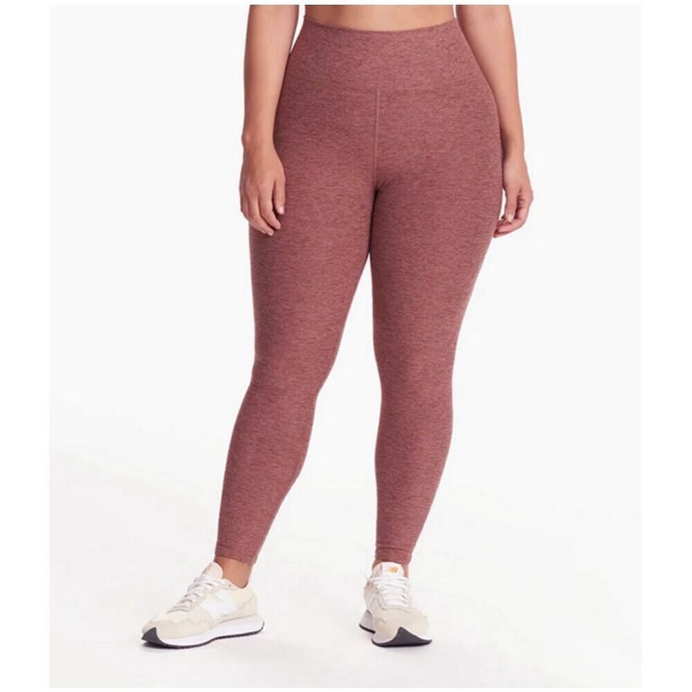 Vuori luxe Clean Elevation desert rose Athleisure cropped leggings